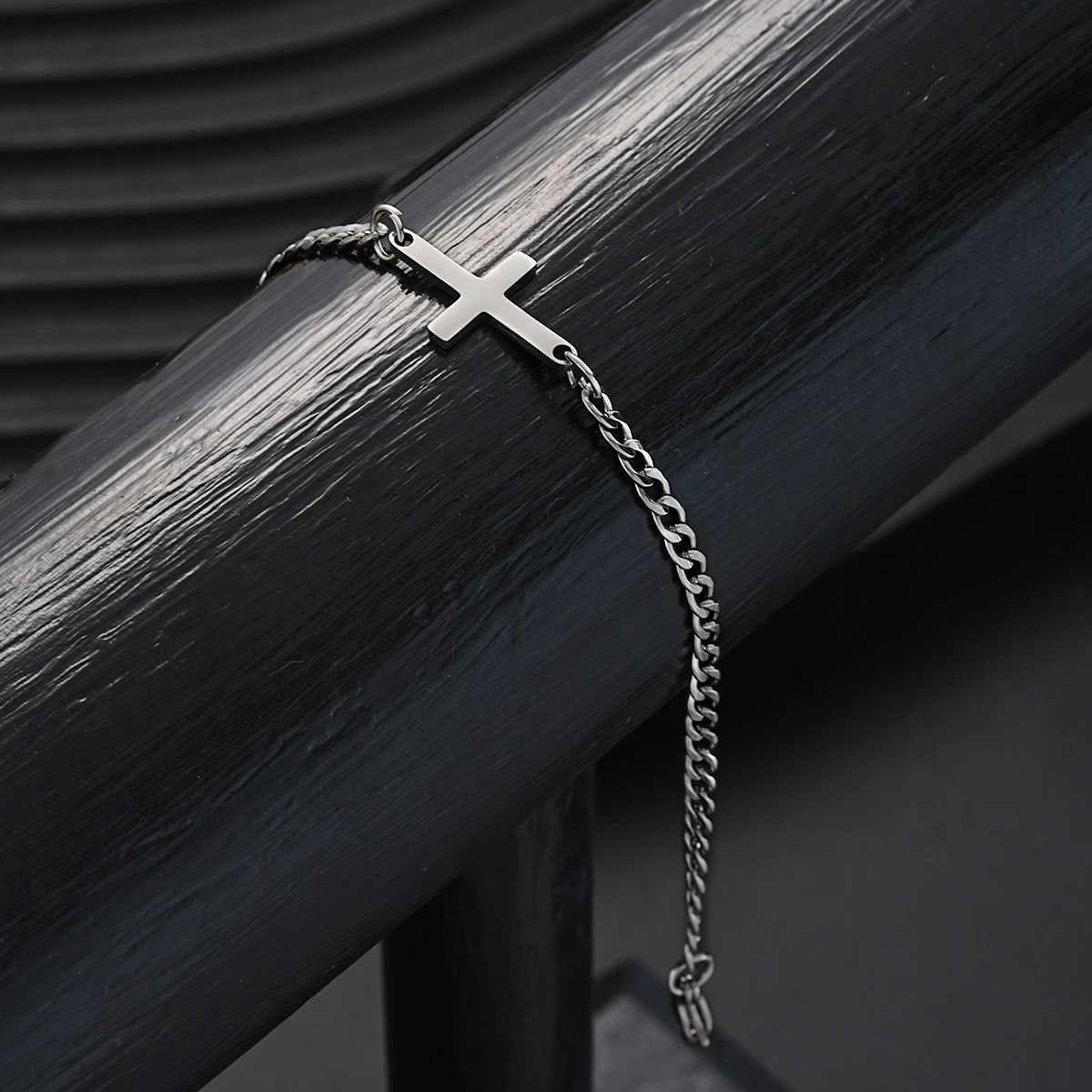 Simple Mens Stainless Steel Cross Cuban Bracelets Punk Silver Color Charm Bracelet Fashion Hip Hop Daily Jewelry Accessory 2025 W250904