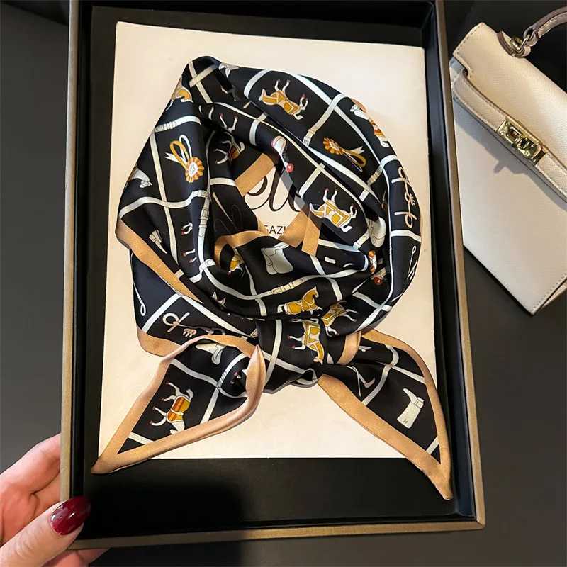 Luxury Print Scarf Skinny Ribbon Haiands Wen Neck Kerchi Foard Hair Bands Scarves Bag Hand Ribbon 14714CM G250904