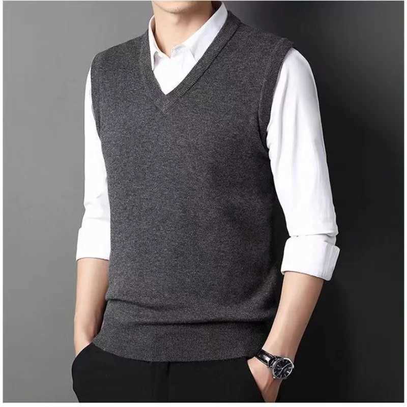 Fashion Men Solid Warm Sweater Vest Spring Autumn New Business Casual Versatile VNeck Slim Bottoming Knitted Sleeveless TopsXJ250904