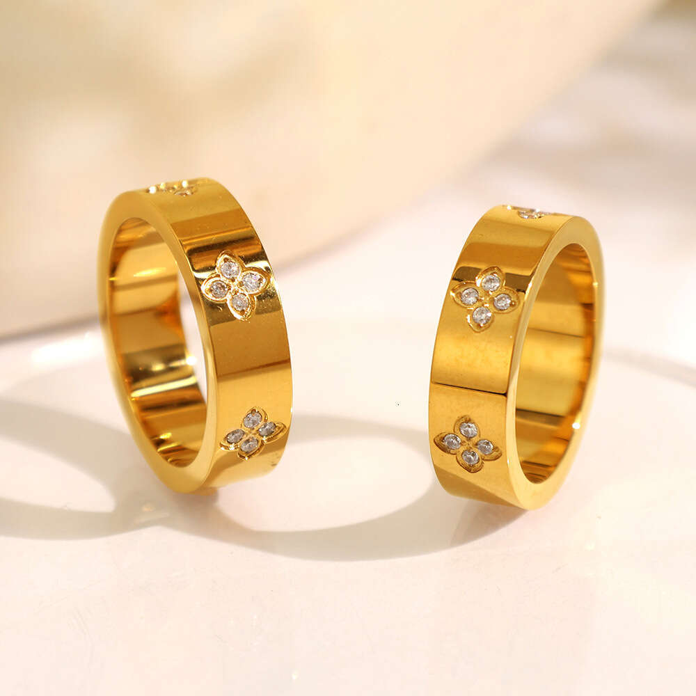 INS Style Simple Versatile Gold-Plated Diamond-Studded Gold Four-Leaf Clover Ring Jewelry