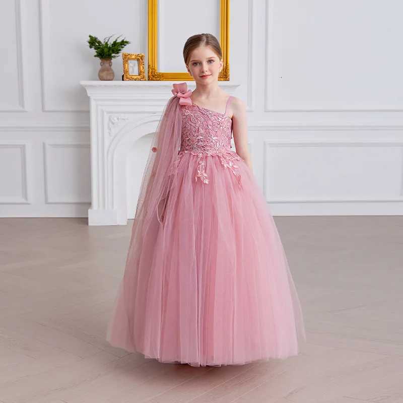 Summer New Girls Slanted Shoulder Embroidered Dress Birthday Lace Pong Princess Dress Piano Performance Dress Z250904
