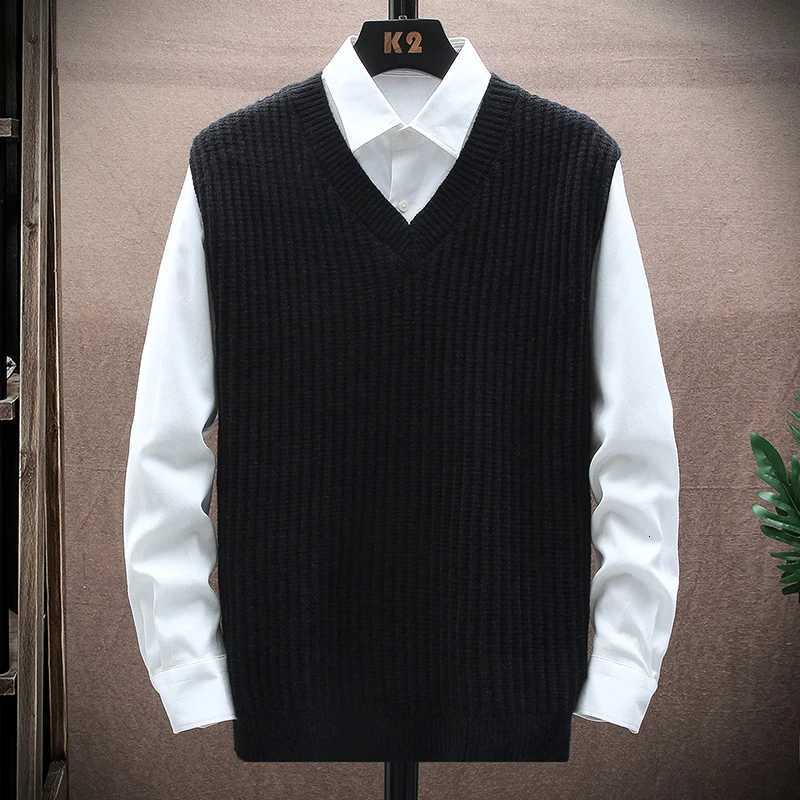 Mens V Neck Knit Vest Ribbed Texture Layered Shirt Look MultiColor Preppy Casual Style Suits Daily Campus OutfitsXJ250904