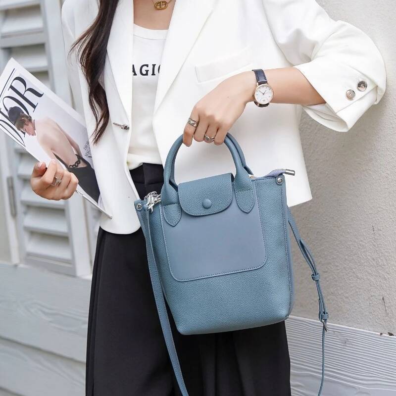 TOGO Head Single Shoulder Women's Crossbody Commuter Featured Fashion Bag, Stylish Versatile Leather Bag