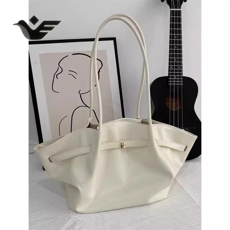 Feiyan Free Shipping New Designer Bag Luxury Shopping Bag Handheld Large Capacity Tote Bag Fashion Versatile Shoulder Bag For Work Commute High-end Ca