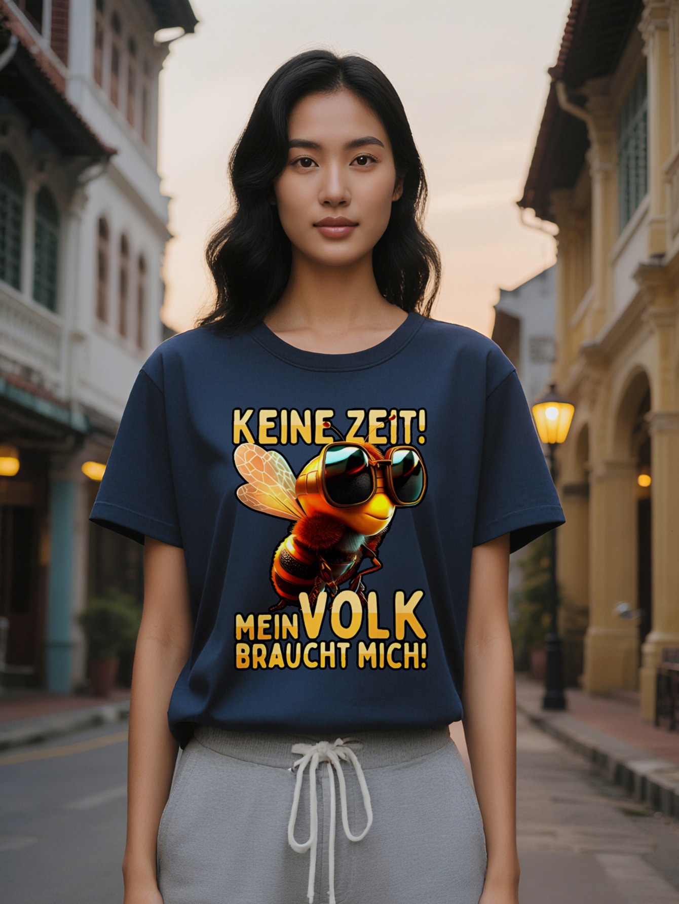 Large XL Women's Casual Graphic T-Shirt with Anthropomorphic Bee Golden Fashion Glasses Print Black Round Neck Summer Tee Plus Size