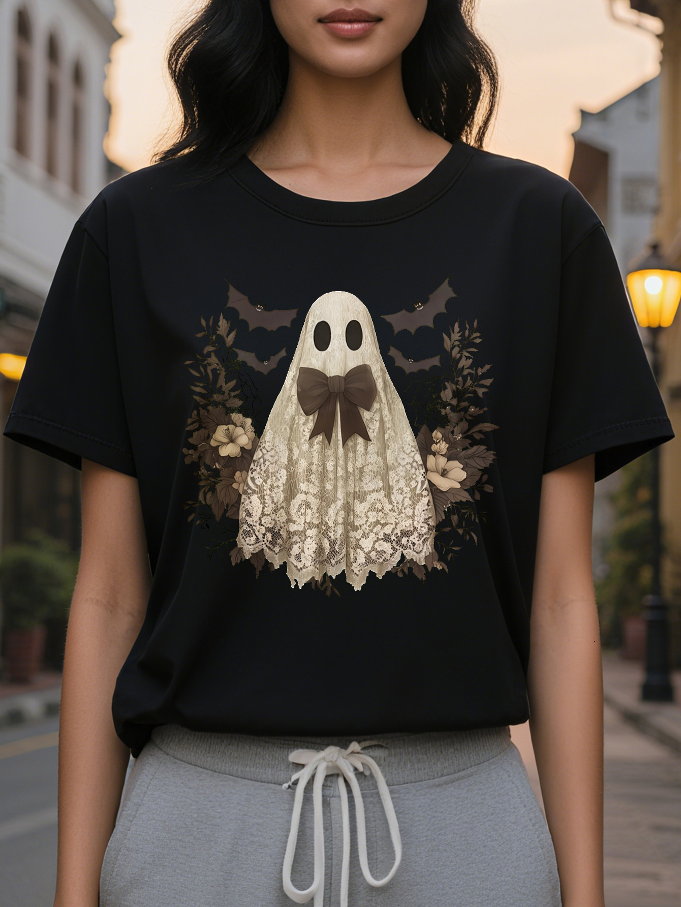 Large XL Women's Halloween T-Shirt Light Gray Graphic Tee with Floral Print Soft Round Neck Casual Top for Everyday Costume Plus Size