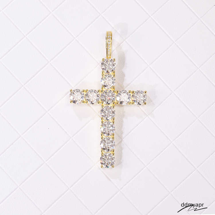 Custom 8Mm Wide Yellow Gold Plated Sterling Sier Iced Out VVS Ddmyday Moissanite Cross Pendant For Necklace Jewelry Ddmyday