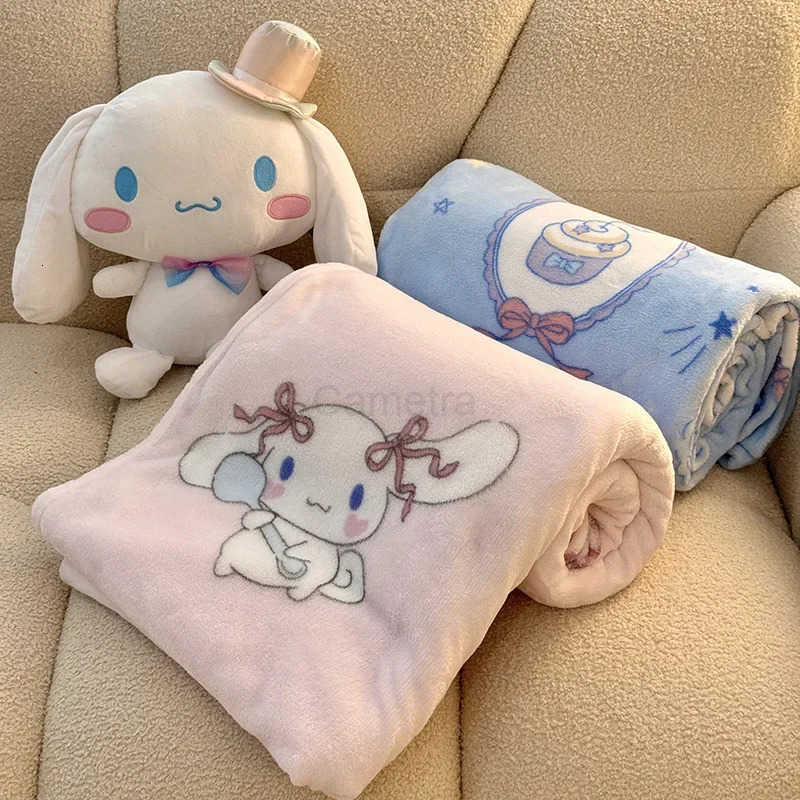 Sanrio Hello Kitty Plush Soft Sofa Blanket Printed Doublesided Milk Velvet Singlelayer Flannel Shawl Blanket Air Conditioning Blanket L250904
