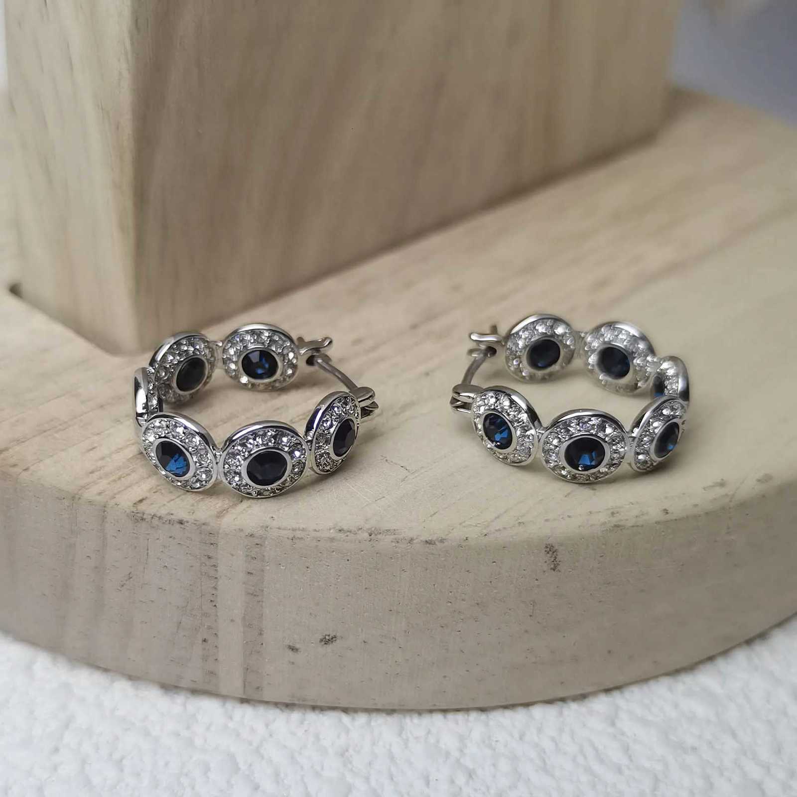 2025 New Fashion Dazzling Round Perfect Crystal High Jewelry Set Charming for Women Bracelet Earrings Necklace Ring Wedding GiftXJ250904