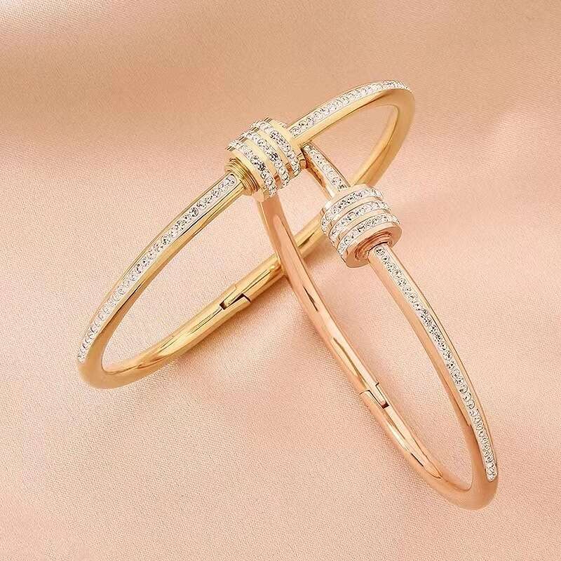 Titanium Steel Electroplated Starry Sky Small Waist for Women High-end Simple Circle Bracelet Jewelry Light