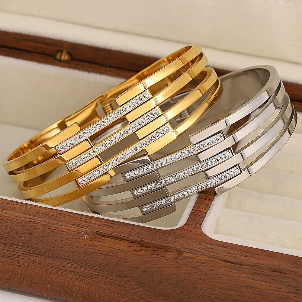 Greatera Chunky Inlaid Rhinestone Stainless Steel Bangles Bracelets for Women Gold Plated Metal Wide Bracelet Waterproof Jewelry Y250904