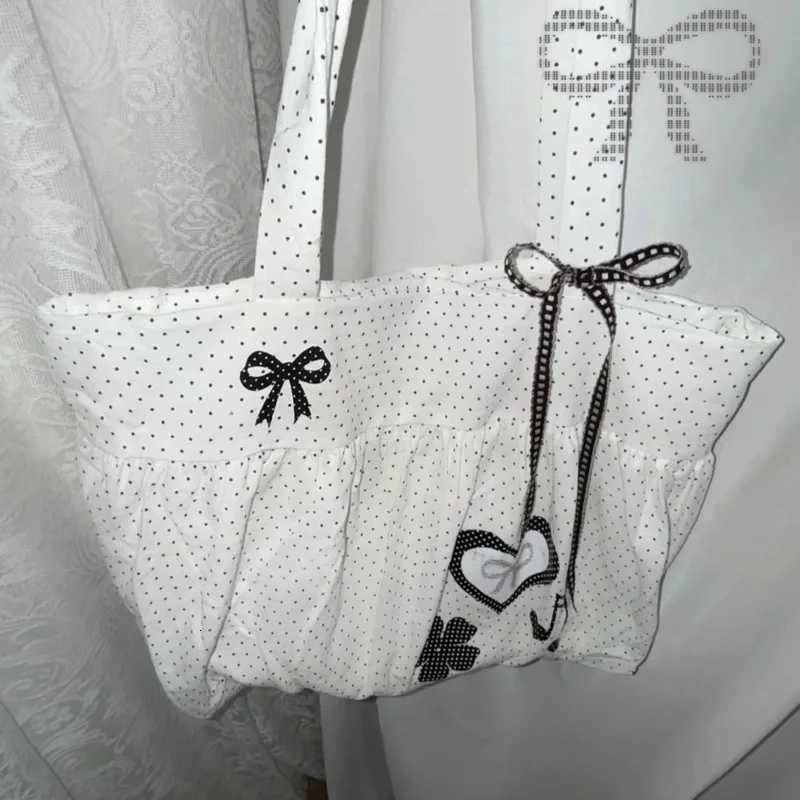 Polka Dot Casual White Tote Bag Bows Heart Korean Style Shoulder Bag Large Capacity Colleage Student Bag Versatile Handbag Women Z250903