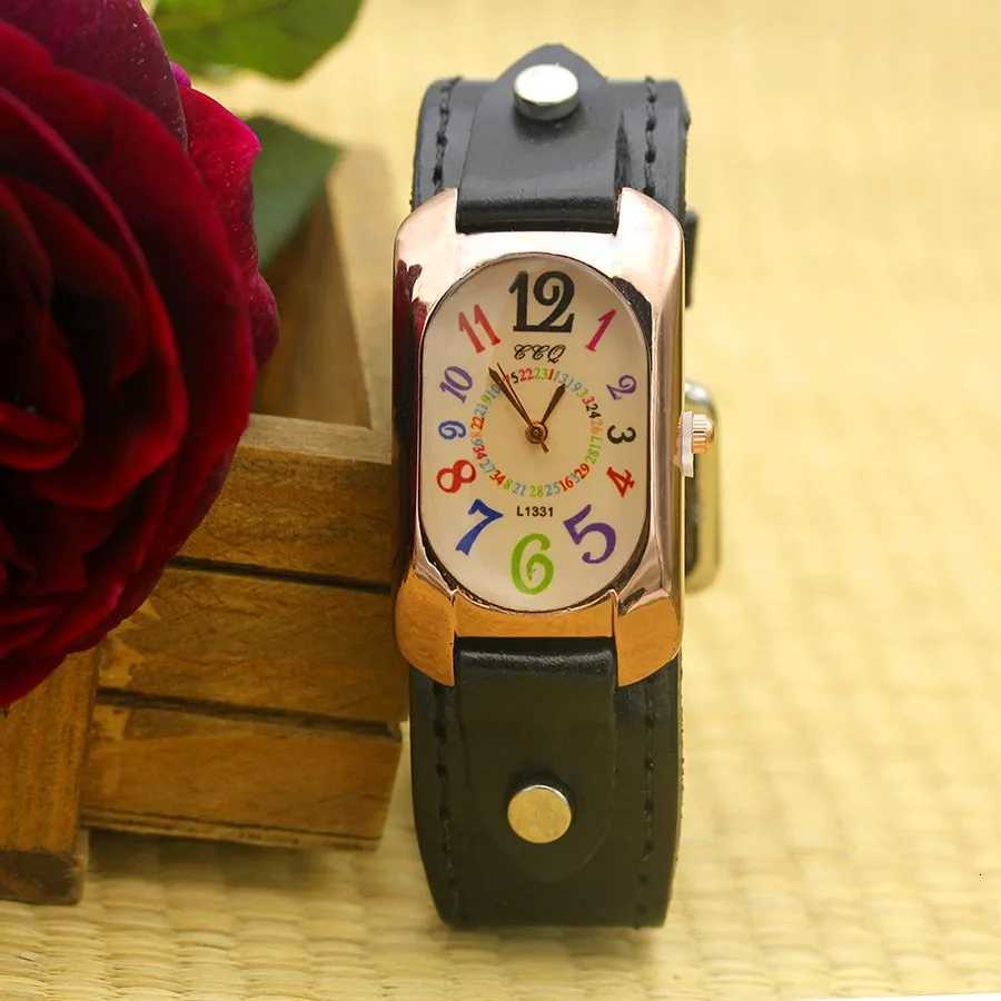 Shsby Cow Leather Strap Color Digital Rectangle Watch Wen Bracelet Watches Fem Bronze Quartz Watch Student Leisure Watch X250904