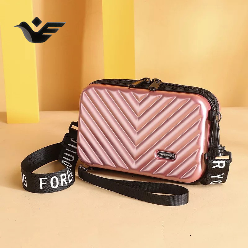 Feiyan Free shipping new designer bag luxury shopping bag Internet Celebrity Small Square Bag Women's Bag 2025 New Winter Fashion Simple Crossbod