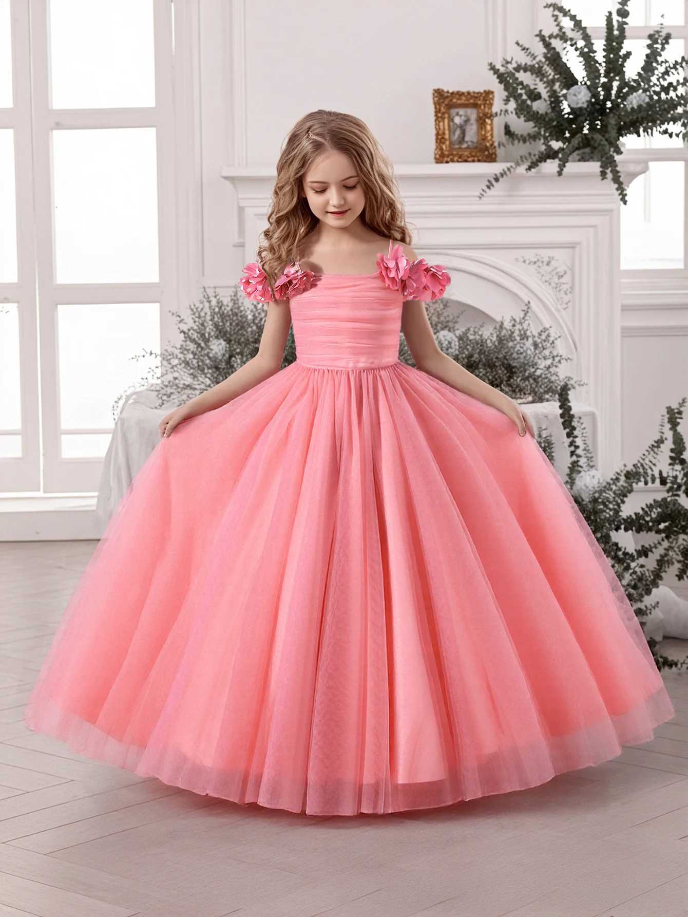 2025 New Childrens Birthday Dress 3D Flower Strapless Gown Childrens Stage Performance Outfit Flower Girl Princess Skirt Z250904