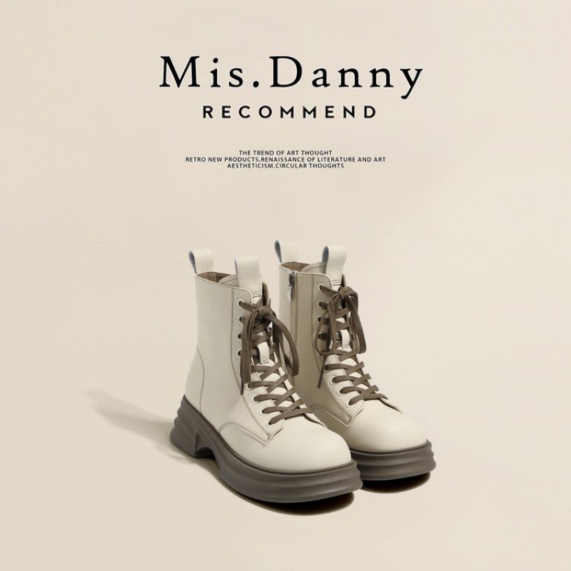 Hot new free shipping designer boots for womens Martin Boots black beige New thick soled lace up versatile Martin boots