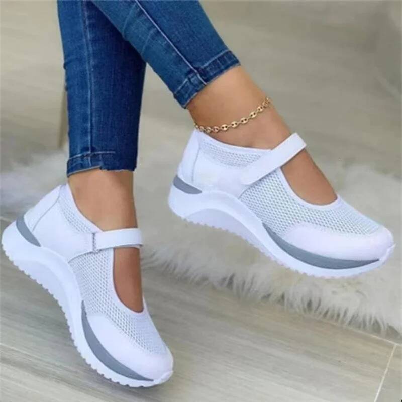 Thick Sole Single Round Toe Knitted Female Sneakers Walking Grid Casual Shoe Plus Size Women Vulcanized Shoes ddmysaturn