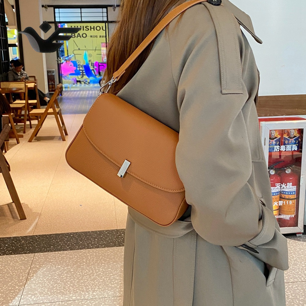 Feiyan Free Shipping New Designer Bag Luxury Shopping Bag Genuine Leather Women's Bag Versatile Small Square Bag Top Layer Cowhide High-end Feel 