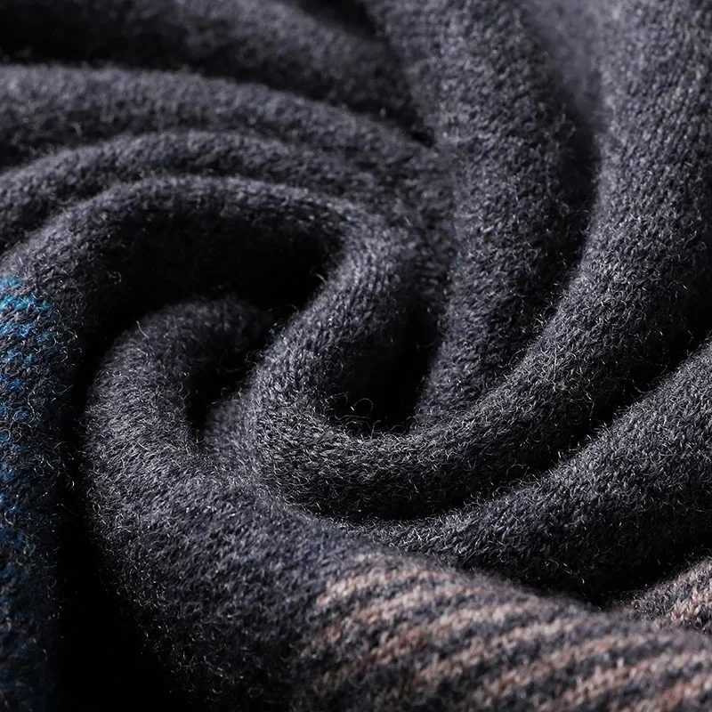 Mens Sleeveless Sweater Vest 100 Woolen Sweater Vneck Thickening Jacquard Plaid Autumn and Winter Warm Mens VestXJ250904