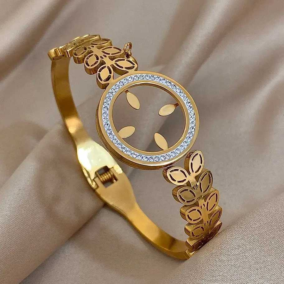 Chits Inlaid Rhinestone Disc Belt Bracelet For Wen Fashion Stainless Steel Gold Plated Cuff Bangles Jewelry Gifts Y250904