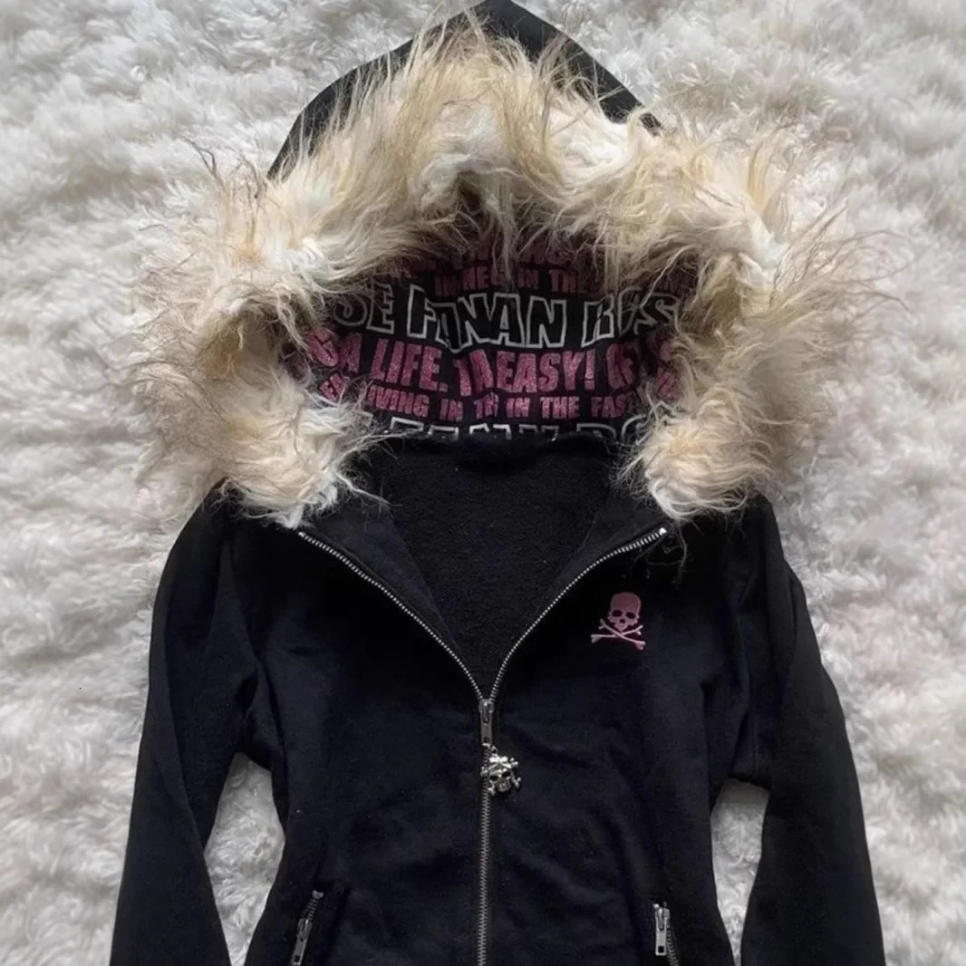 Gothic Style Hooded Cardigan Letter Print Womens Thickened Winter Coat Fur Collar n Y2K Japanese Zipper Jacket 250904