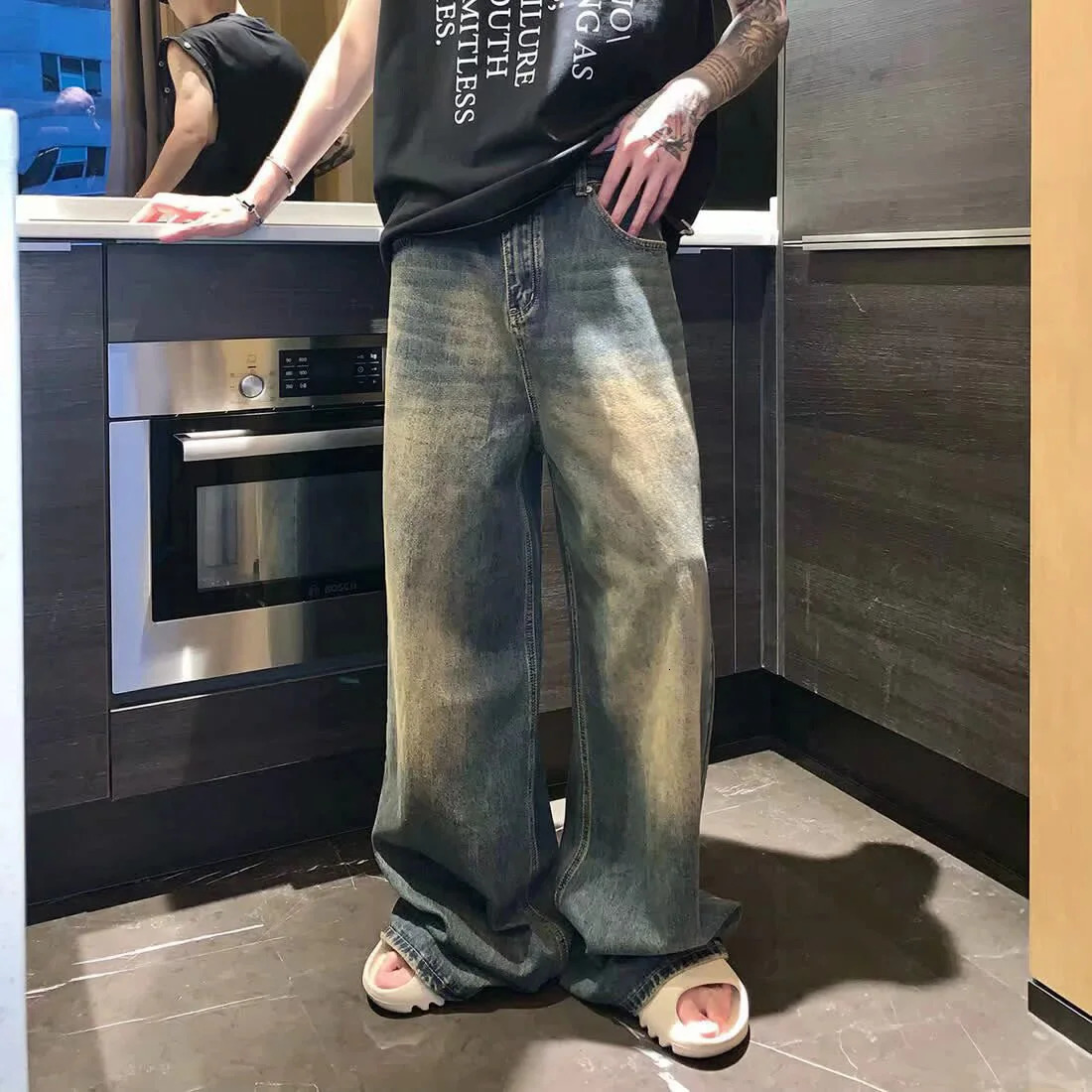 Men Vintage Wash Jeans Male Fashion Baggy Straight Wide Leg Casual Denim Trousers High Street Long Pants 250823