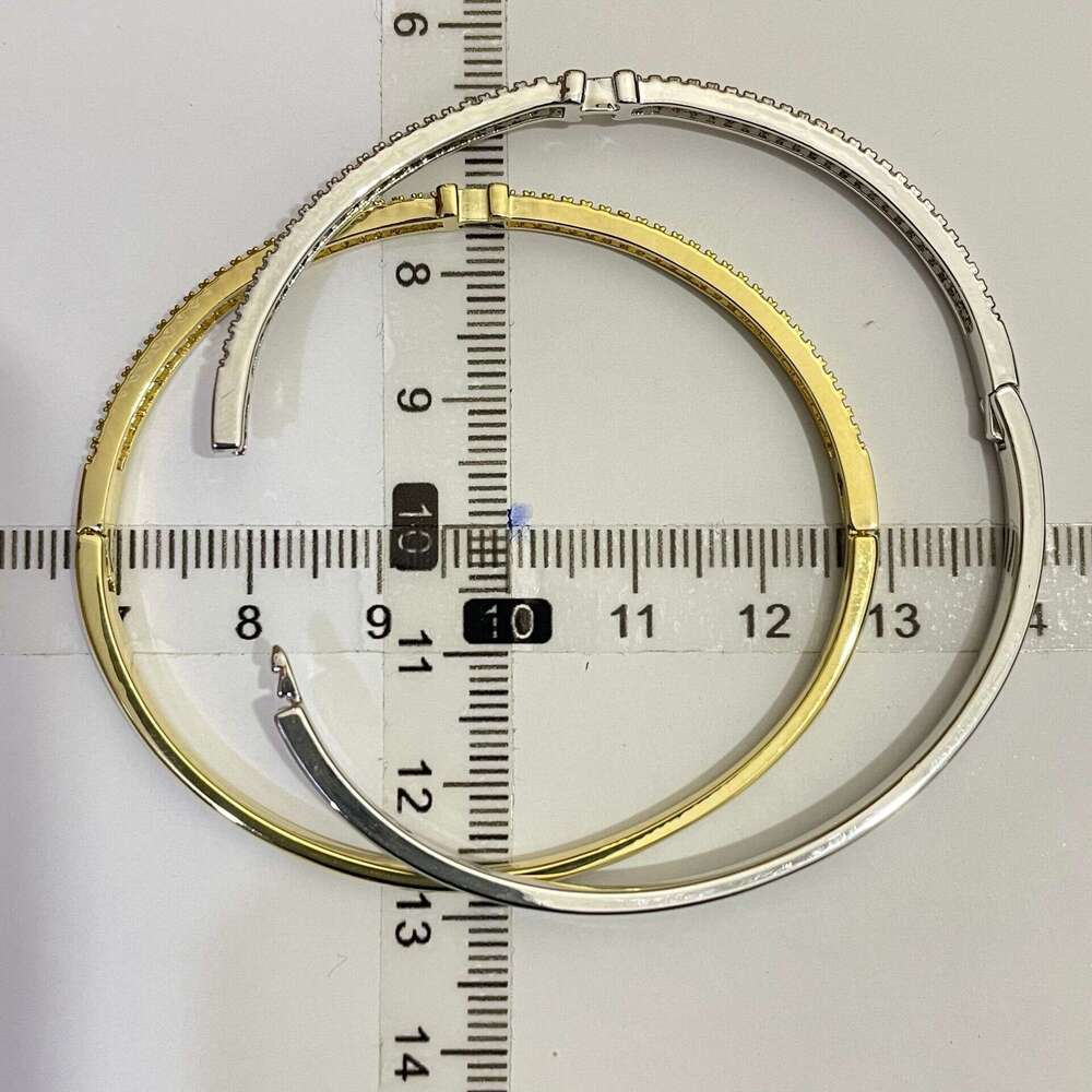 DHcollections Popular Square Buckle H Bracelet, Light Luxury High - End Bracelet, 14K Real Gold Plated, Fashion Paris Full Diamond Bracelet