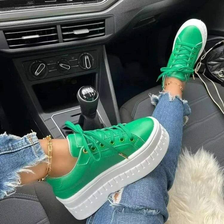 Platform Women Sneakers Breathable Casual Solid Color Lightweight Vulcanized Shoes Autumn Lace Up Tennis Shoe Plus Size 43 ddmysaturn