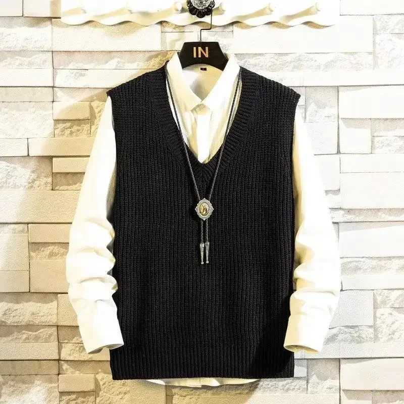 Mens Clothing V Neck Plain Vest Knit Sweater Male Sleeveless Solid Color Waistcoat Classic Cheap Best Selling Products 2024 HotXJ250904
