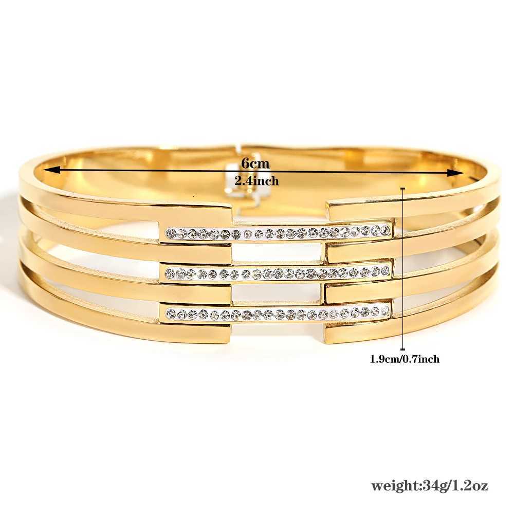 Greatera Chunky Inlaid Rhinestone Stainless Steel Bangles Bracelets for Women Gold Plated Metal Wide Bracelet Waterproof Jewelry Y250904