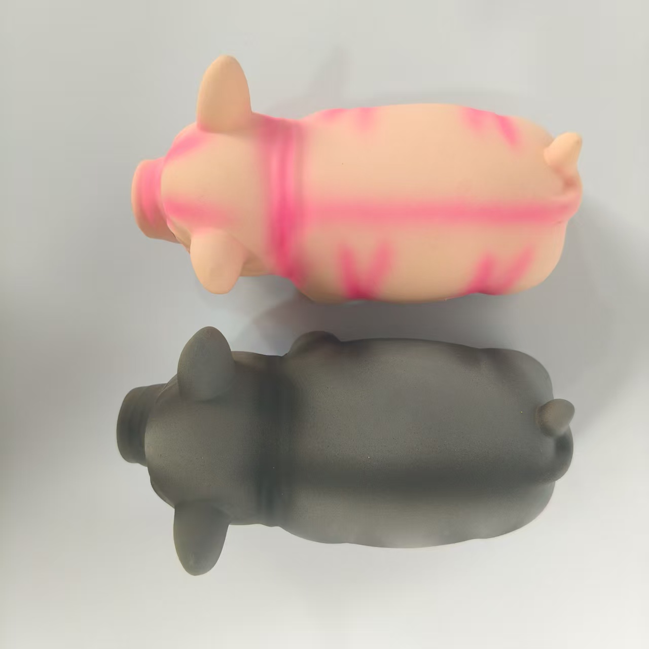 Interactive Oinks Pig Dog Toys Latex Squeaky Custom Rubber Pink Screaming Sound Grunting Chewy Cute Pet Toy for Dogs 2pcs/Pack