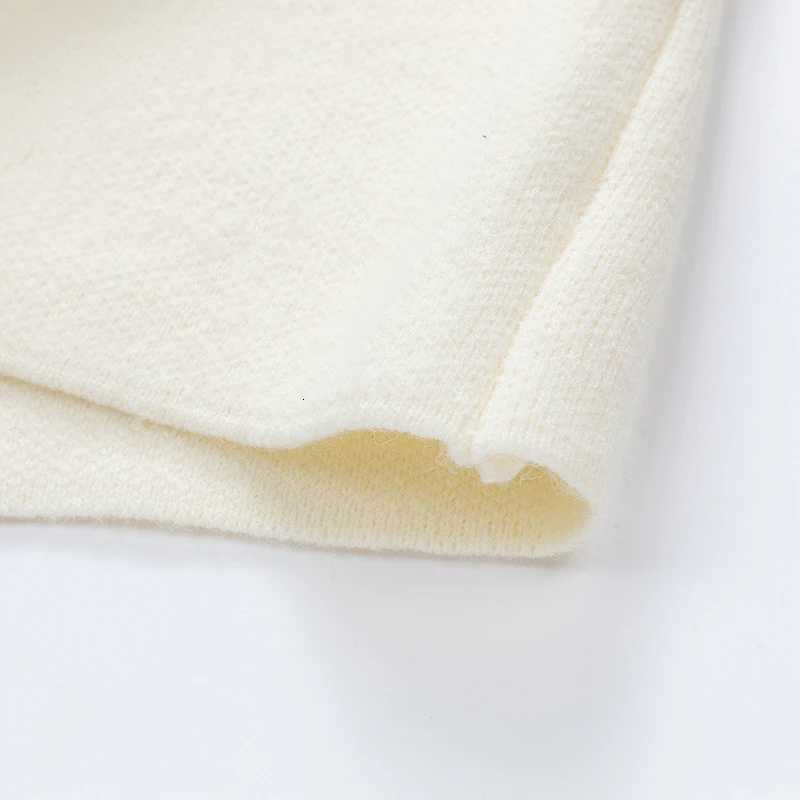 Solid Sweater Vest Men Brand Fashion Vneck Knit Vest Trendy Versatile Loosefit Shoulder Jacket for Spring Autumn Vest CardiganXJ250904