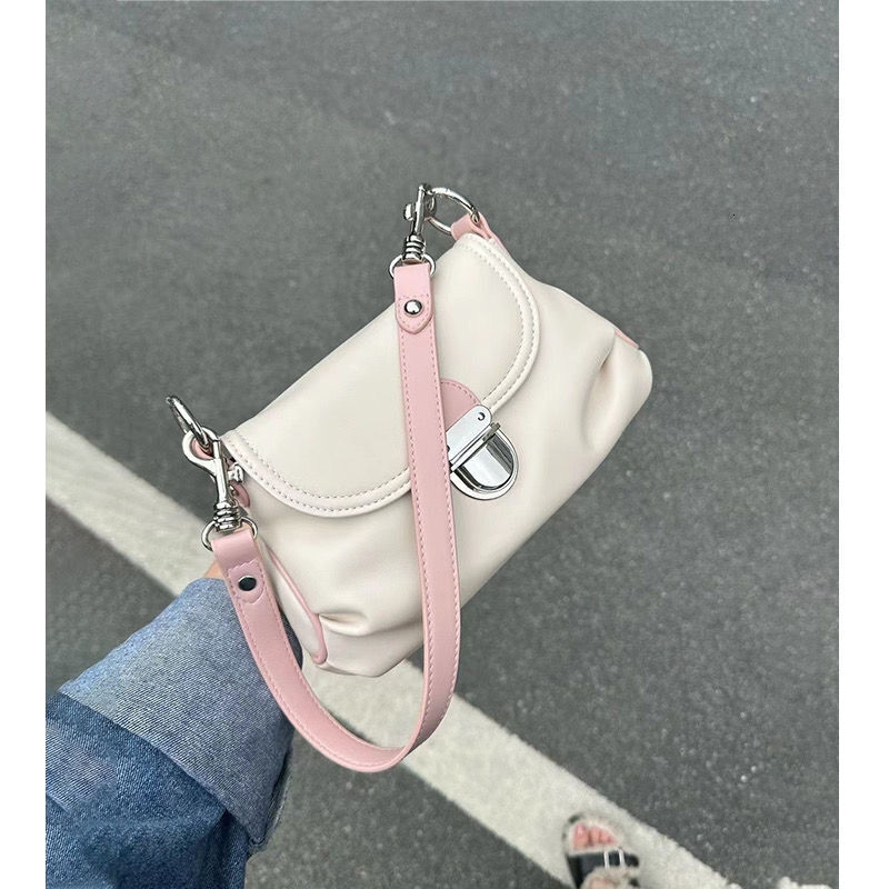 2025 autumn new niche design fashion trend style light luxury elegant versatile retro lock soft leather armpit bag designer shoulder bag