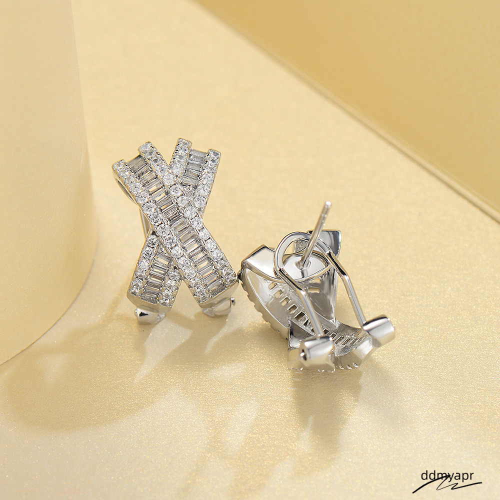 Choucong 2024 Top ddmycrazy Sell Cross Clip Earrings Vintage Jewelry Real 100% Sterling Sier Princess Cut Moissanite Dia Party Women Female Bow Earrin