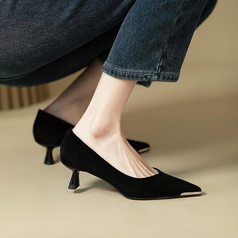 Women's black versatile low-heeled shallow-mouth pumps spring and autumn styles pointed-toe mid-heeled fashionable high heels