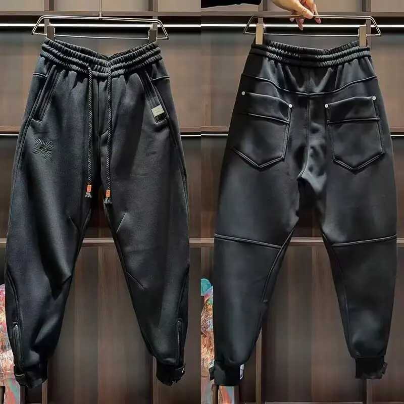 Mens Sweatpants Solid Loose Fit Mens Sweatpant Autumn Fashion Khaki Joggers Pants Unisex Elastic Waist Track Male Trouser 2025XJ250904