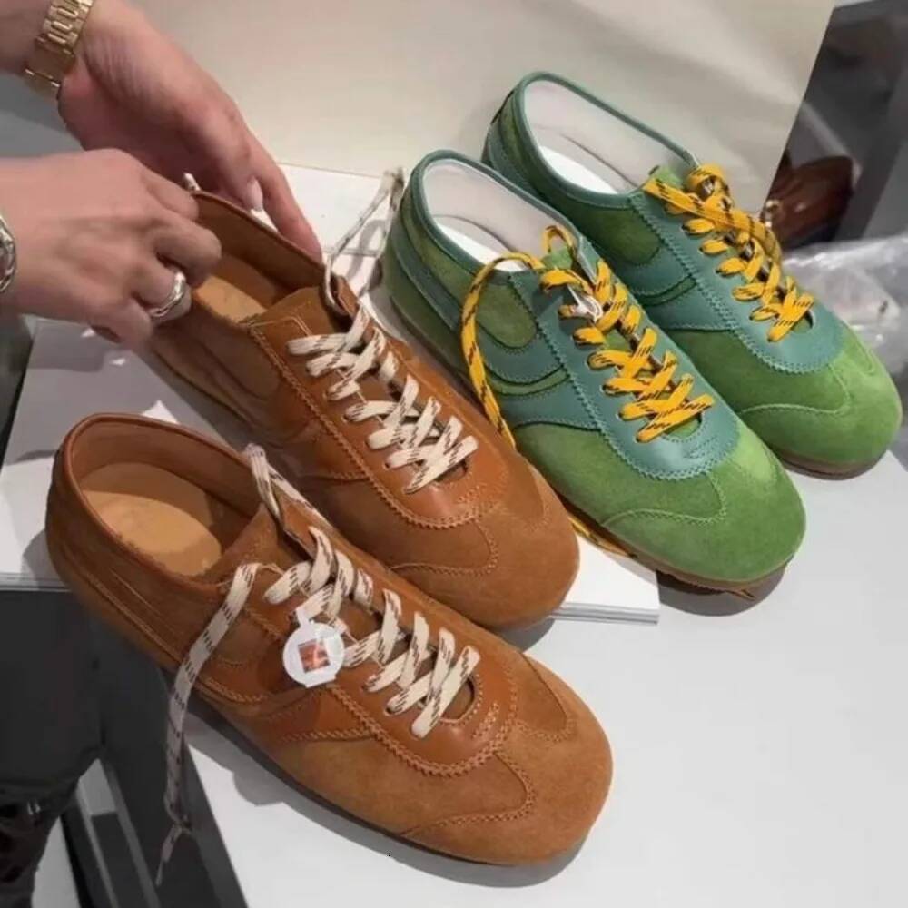 Casual Designer Training Patchwork Lace-up Sneakers Leather Flat Women's Shoes ddmysaturn