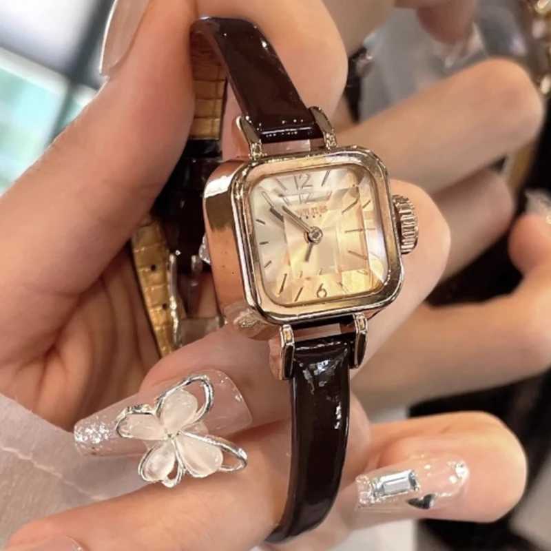 Vintage Wen Watch Small Square Dial Thin Leather Strap Ladies Wristwatch Elegant Quartz Fem Watches Casual Reloj Mujer X250904