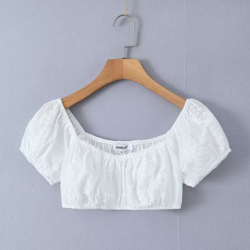 2025 Summer French Lace Camisole Top and Skirt Fashion Set for Women with a Sense of Sophistication