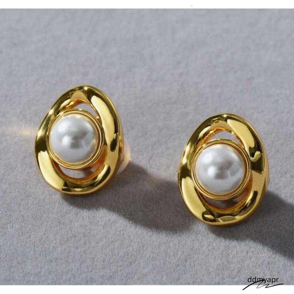 Ddmyday Spring And Autumn New High-End Metal Brass Gold-Plated Irregular Hollow Inlaid Pearl Earrings Simple Ear Clips Ddmyday