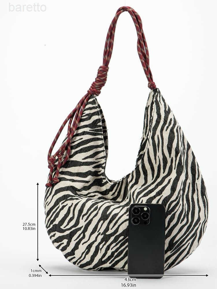 Shoulder Bag for Women Large Canvas Tote Bag Slouchy Crescent Handbag Underarm Purses Animal Print M250903