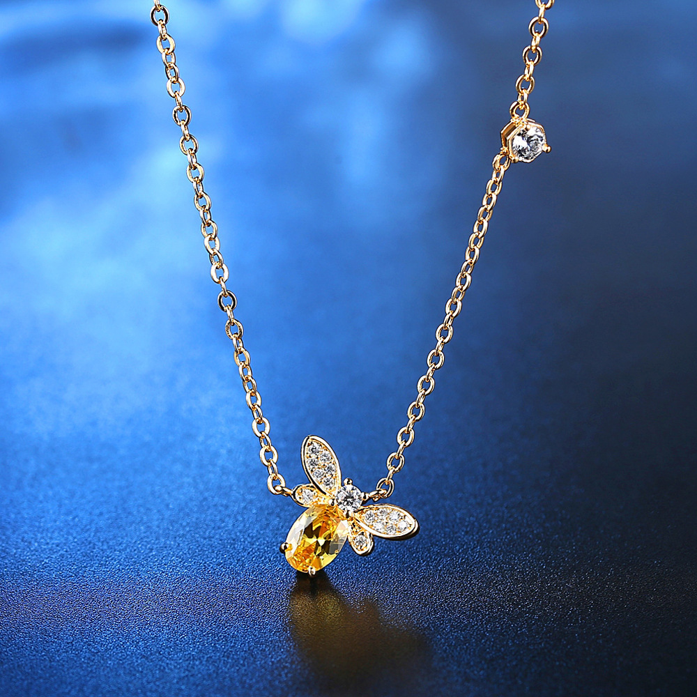 New Jewelry Micro Inlaid Korean Fashion Yellow Crystal Little Bee Pendant Necklace Simple Collarbone Chain