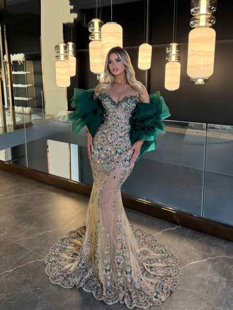 Luxurious Strapless Beaded Prom Dress with Ruffle Wrap Crystal Customized Party Gowns Sequined Floor Length Evening Dresses