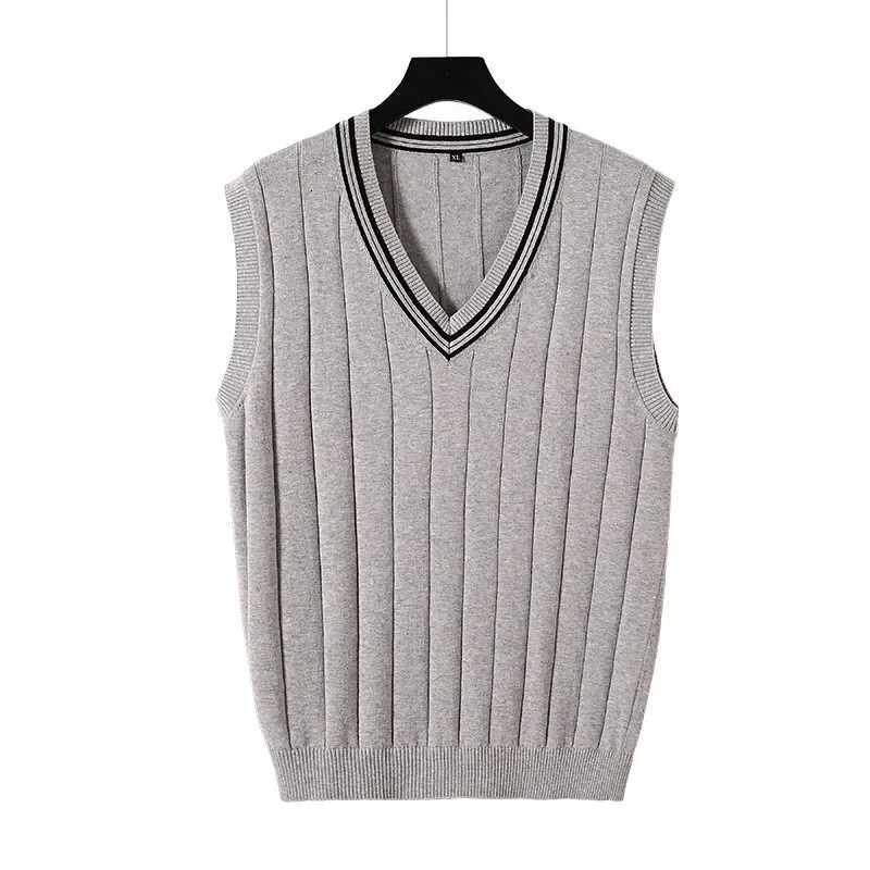 Men Sweater Vest Sleeveless V Neck Spliced Jumpers Knitted High Street Sweaters Loose Fit 2025 New Slight Strech Winter StripedXJ250904
