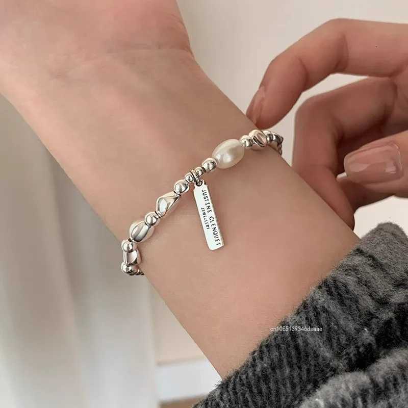 Fashion Irregularis Pearl Bracelets Silver Color Ladies Bracelet for Women Bead Chain Imitation Pearls Party Jewelry GiftXJ250904