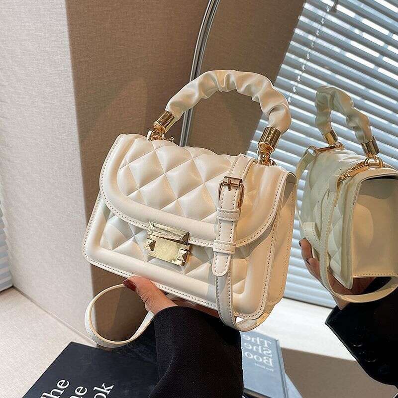 Luxury bag Amy Rabbit Women s Bag New Summer Fashion Lingge Korean Version Versatile Small Handheld One Shoulder Crossbody