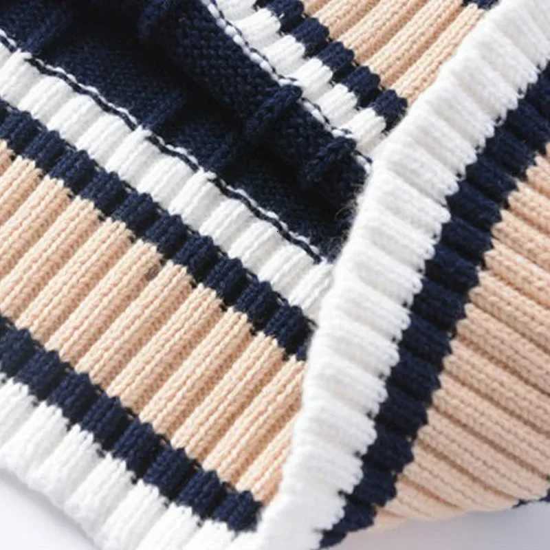 Sweater Vest Men Thicken Vneck Sleeveless Knitted Sweaters Vests Striped Retro Preppystyle Simple Chic Loose Casual AllmatchXJ250904