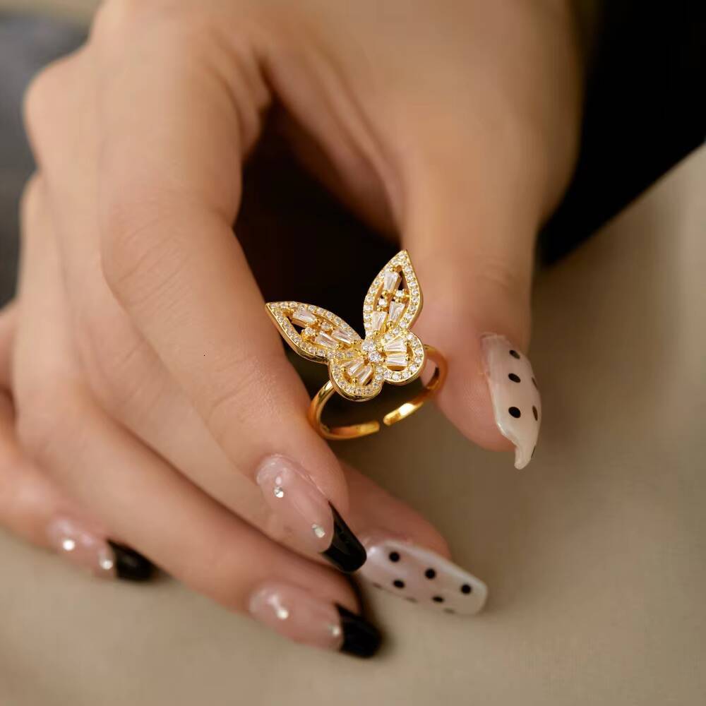 925 Silver Zircon Butterfly Ring 18K Rhodium Plated Trendy Baguette Unisex Jewelry Wedding Engagement Anniversary Party Gift