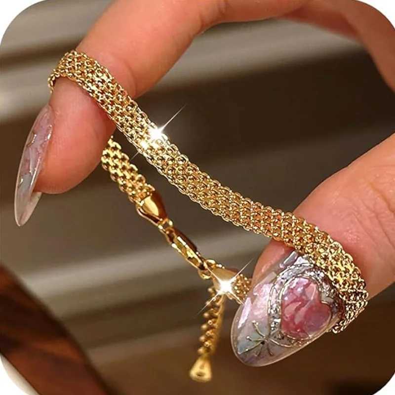 18K Gold Plated Stainless Steel Exquisite Weaving Mesh Bracelets for Women Chunky Trend Link Chain Adjustable Bracelet Jewelry Y250904