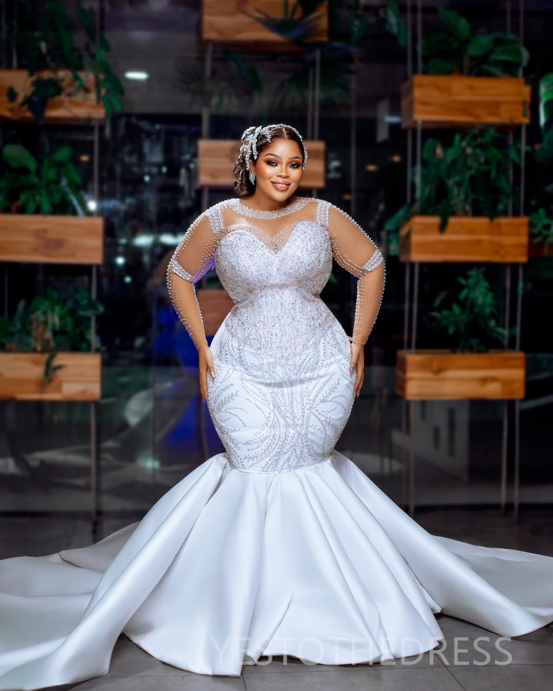 2025 Plus Size Off White Wedding Dress Bridal Gowns For Bride Mermaid Wedding Gowns Sheer Neckk Illusion Long Sleeves Pearls Beaded Lace Bridal Dress 